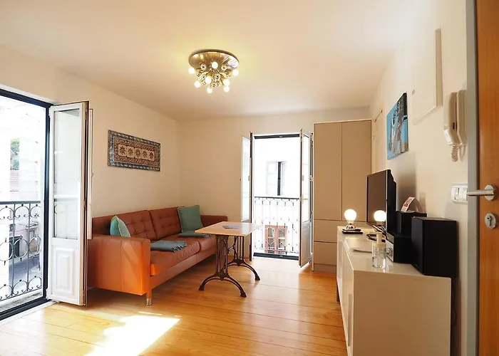 Sao Vicente - Altstadt * Lisboa